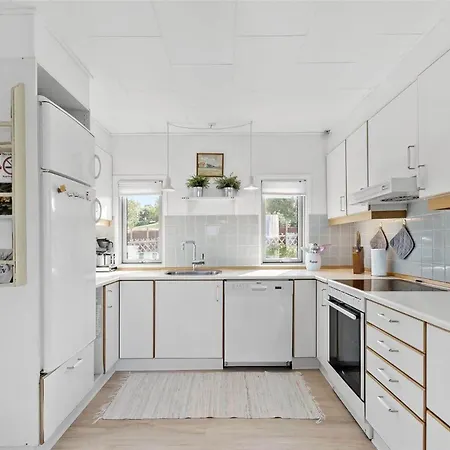 Sb53850-broager-brinken-1 * Nejsmolle